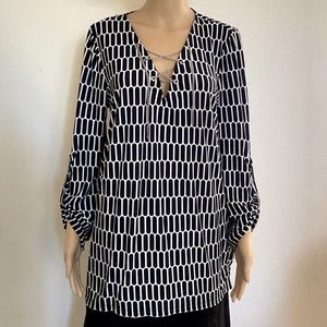 MICHAEL KORS Black White Tab Sleeve Tunic Top Chain Lace-Up Size L
